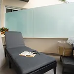 Beach Front Apt Maal, Private Spa & Parking