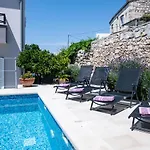 Villa Mediterana