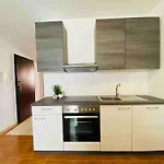 Apartment Bol