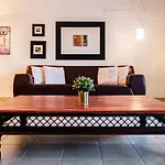 Apartment Elmira - Charme Holidays