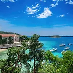 Beach Bay Hvar Hotel