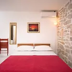 Apartments Lotti 2