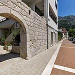 Apartment On The Beach