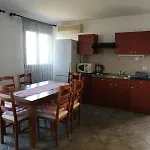 Apartmani Krolo Trogir Otok Ciovo