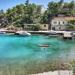 Holiday Hvar Lux