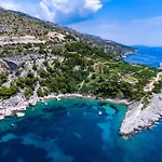 Apartments By The Sea Cove Zarace - Dubovica, Hvar - 21007