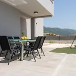 Villa Infinity