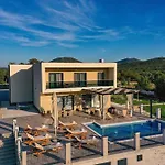 Luxury Villa Amore