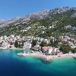 Apartments By The Sea Pisak, Omis - 1067