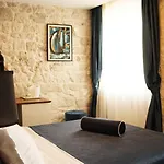 Hvar Riva Rooms