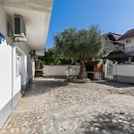 Apartments With A Parking Space Podaca, Makarska - 6050