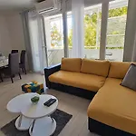 Apartment Punta