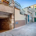 Apartment Domina