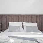 Seaside Luxury Villa With A Swimming Pool Zaostrog, Makarska - 19037