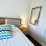 Vila Vera Seafront Apartments