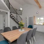 Stunning Home In Poljica With Kitchen