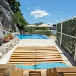 Amazing Home In Kostanje With Wifi