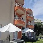 Villa Goda