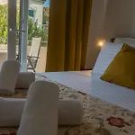 Palm Beach Apartments