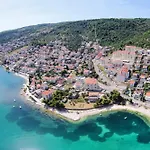 Apartments By The Sea Mastrinka, Ciovo - 10261