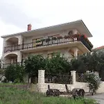 Apartment Bareta