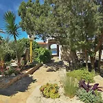 Nice Home In Drvenik Mali With House Sea View