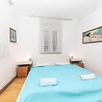 Gorgeous Home In Seget Donji With Wifi