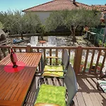 Amazing Stacaravan In Trogir With Kitchen