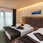 Hotel Plaza Duce