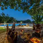 Villa Podrugovi Dvori Mit Pool