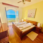 Luxury Seaside Villa With A Classic Mediterranean Olive Garden, A Fully Equipped Professional Kitchen, Pool, Sauna, Padle Boards And Canoe - Miolin Beach House
