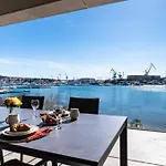 Luxury Apartment With Heated Pool