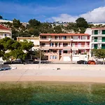 Podgora 4