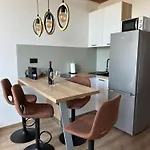 Katja Apartments
