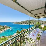 Apartments Bosiljka - By The Sea
