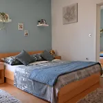 Apartment & Rooms Marigold