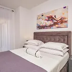 Amazing Home In Kastel Novi
