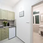 Marjan Nest