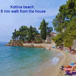 Stone House Dragan In The Very Center, With Pool Table, Two Balconies And The Sea View