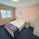 Antonio Apartments