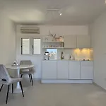 Oleander Apartment & Room Centar