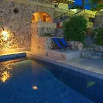 Villa Jukikm