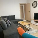 Mastrinka Apartment