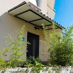 4-Star Apartments Bianco