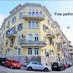 Apartman Laros