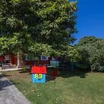 Nice Home In Kastel Novi With Kitchen
