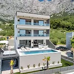 Villa Reina