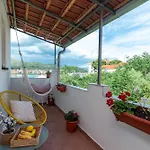 Studio Apartment Coce