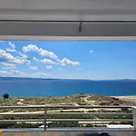 Sea View Apartment With Swimming Pool Near Beach