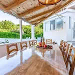 Luxury Apartment Irina With Private Heated Pool